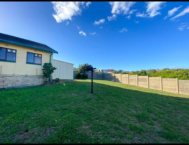 3 BEDROOM HOUSE FOR SALE IN DANA BAY